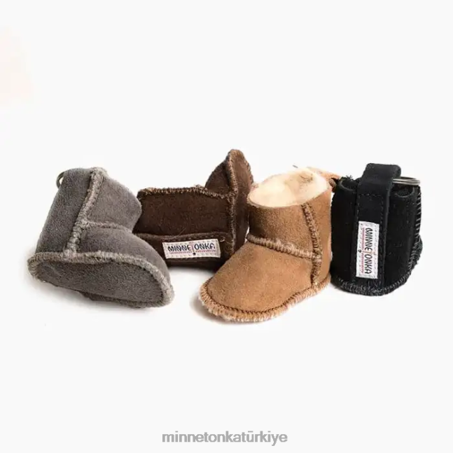 Aksesuarlar TR Minnetonka üniseks mini önyükleme anahtarlıkları bronzluk F4V6V536